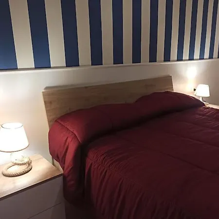 Il Faro In Centro Vicino Pompei Amalfi Sorrento Apartment Castellammare di Stabia