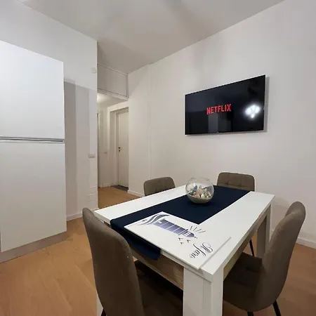 Il Faro In Centro Vicino Pompei Amalfi Sorrento Apartment Castellammare di Stabia